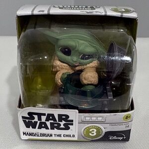 Hasbro Star Wars The Child Figure - Green and Tan